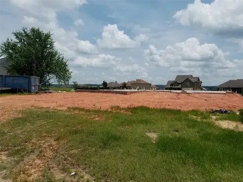 10913 Dauphine Street Willis TX 77318