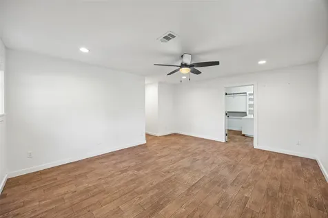 9715 Greenwillow Street Houston TX 77096
