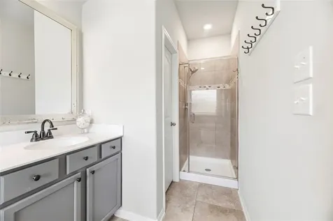 5227 Ivory Glass Drive Katy TX 77493
