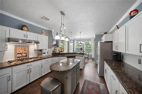16303 Avenplace Road Tomball TX 77377