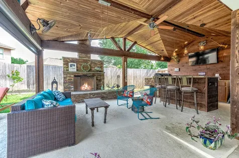 2610 Clay Creek Court Pearland TX 77581