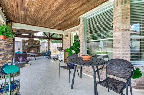 2610 Clay Creek Court Pearland TX 77581