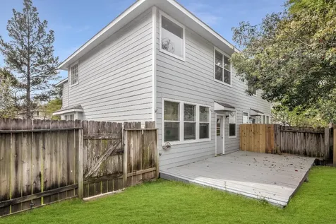 39 Camellia Grove Circle The Woodlands TX 77382