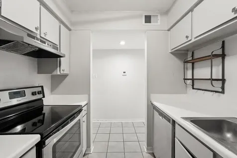 4637 Wild Indigo Street 492 Houston TX 77027