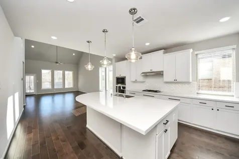 1930 Waters Branch Drive Missouri City TX 77459