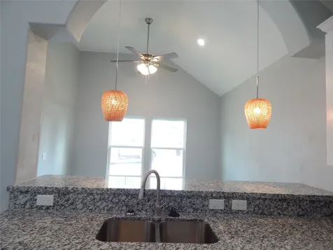 462 Westchase Montgomery TX 77316