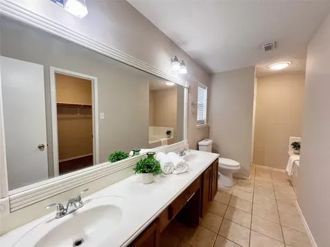 16915 Lighthouse View Drive Friendswood TX 77546