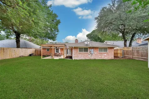 995 Curtin Street Houston TX 77018