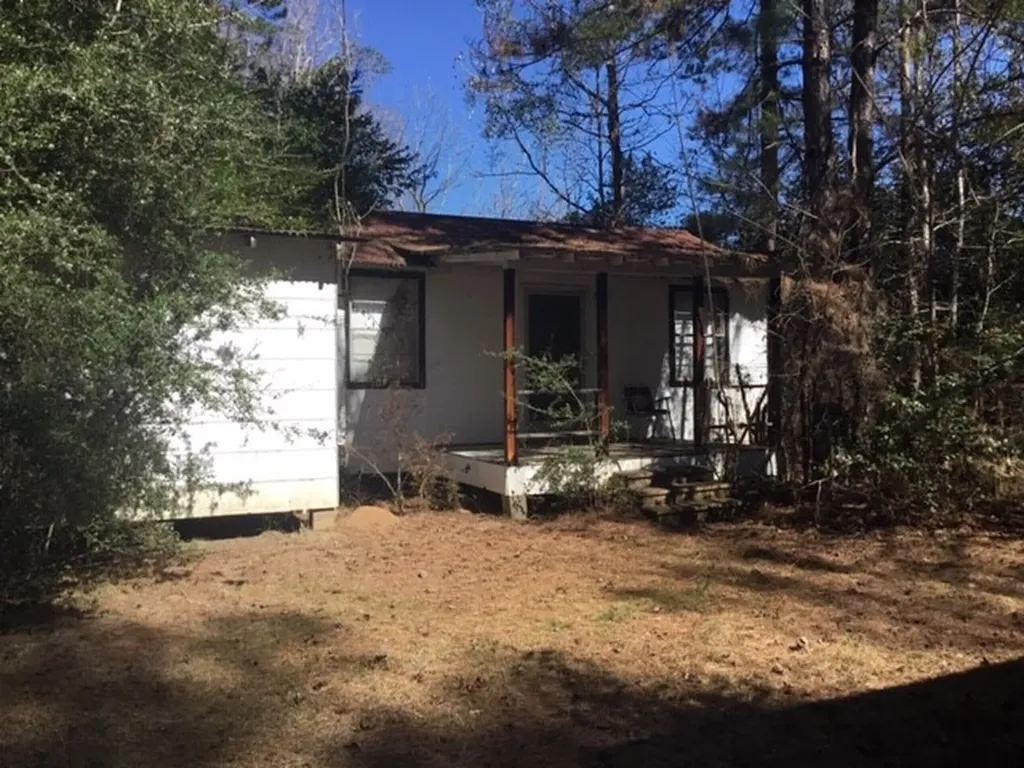 777 County Road 1100 Woodville TX 75979