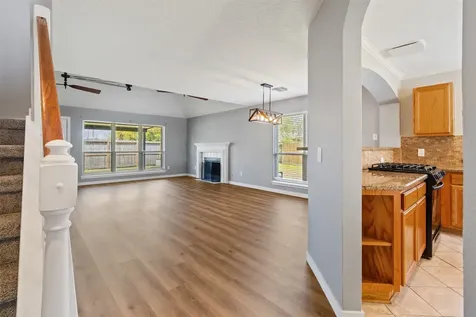 3904 Ivywood Drive Pearland TX 77584