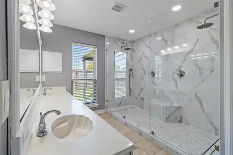 3904 Ivywood Drive Pearland TX 77584