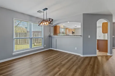 3904 Ivywood Drive Pearland TX 77584