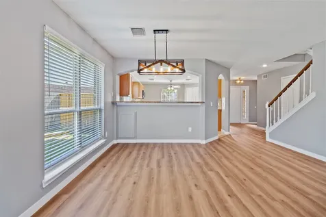 3904 Ivywood Drive Pearland TX 77584