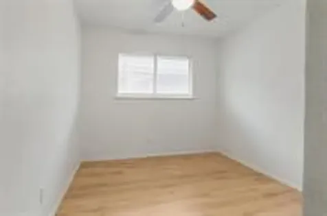 812 Jefferson Avenue D Cleveland TX 77327