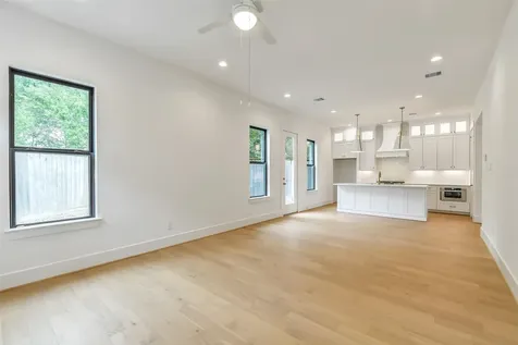 1114 Pearlwood Drive Houston TX 77008