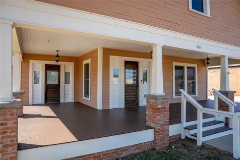 236 S Main Street Grapeland TX 75844