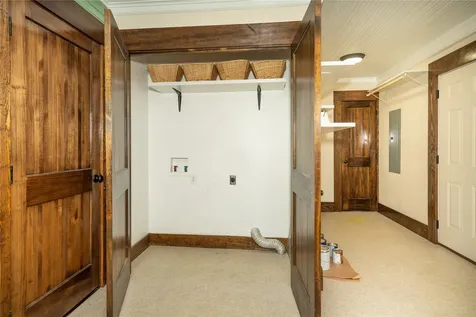 236 S Main Street Grapeland TX 75844
