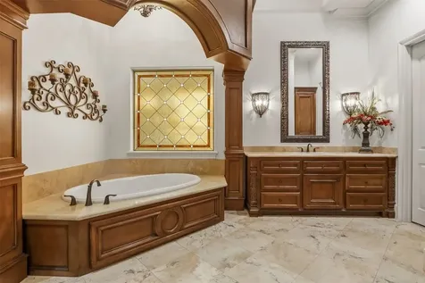 22 Sunset Park Lane Sugar Land TX 77479