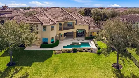 22 Sunset Park Lane Sugar Land TX 77479