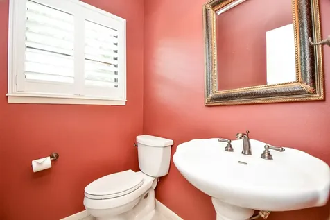 3002 Montford Court Sugar Land TX 77478