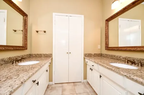 3002 Montford Court Sugar Land TX 77478