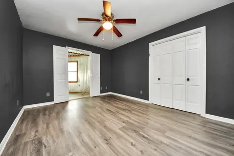 5001 Glenhaven Drive Baytown TX 77521