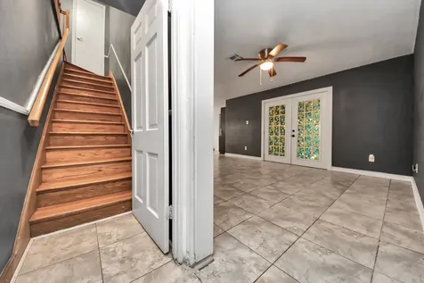 5001 Glenhaven Drive Baytown TX 77521