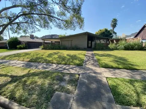 4711 Imogene Street Houston TX 77096