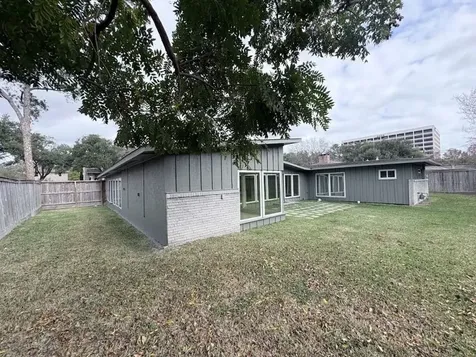 4711 Imogene Street Houston TX 77096