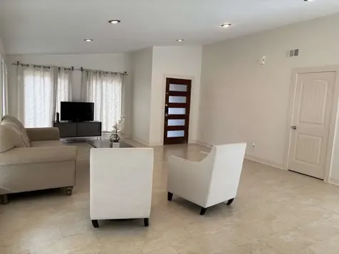 4711 Imogene Street Houston TX 77096
