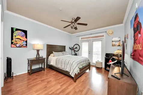 1711 Old Spanish Trail 324 Houston TX 77054