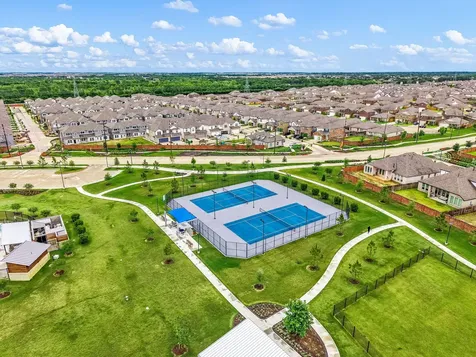 904 Pismo Creek Lane Katy TX 77493