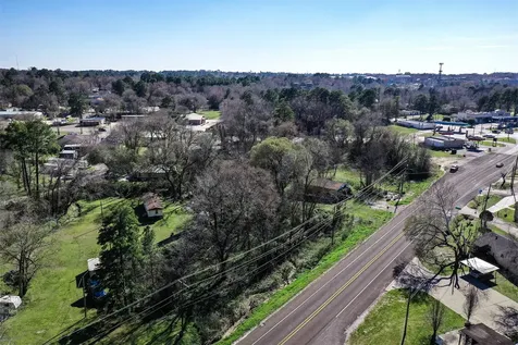 312 & 314 State Highway 30 E Huntsville TX 77320