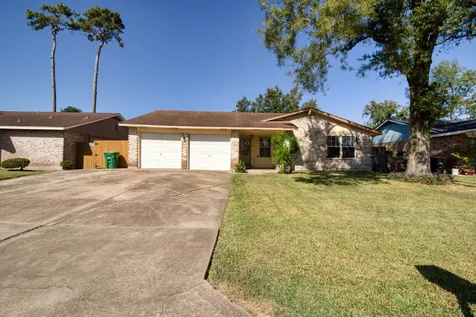 12119 Crystalwood Drive Houston TX 77013