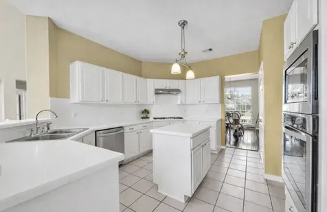 3612 W Pine Orchard Drive Pearland TX 77581