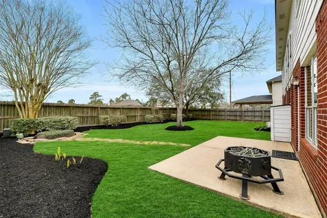 3612 W Pine Orchard Drive Pearland TX 77581