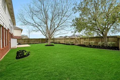 3612 W Pine Orchard Drive Pearland TX 77581