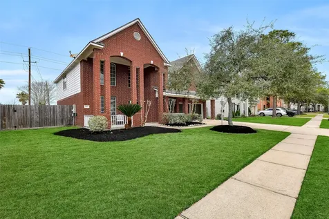 3612 W Pine Orchard Drive Pearland TX 77581