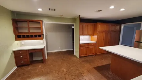 7 Woody Creek Drive A Conroe TX 77301