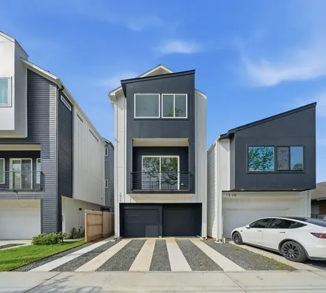 1512 Barbee Street B Houston TX 77004