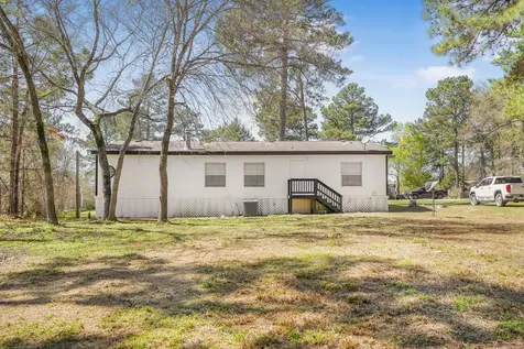 26 Jacob Street Huntsville TX 77320