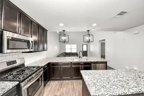 619 Ashley Falls Lane Rosharon TX 77583