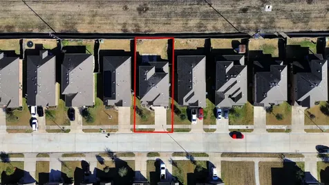 619 Ashley Falls Lane Rosharon TX 77583