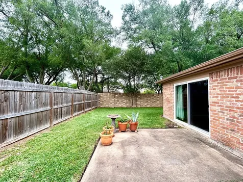 2551 Coopers Post Lane Sugar Land TX 77478