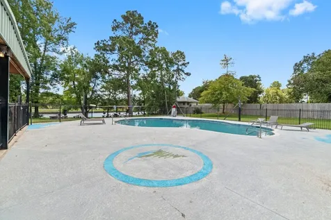 26 Hillsborough Drive Huntsville TX 77340