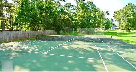 26 Hillsborough Drive Huntsville TX 77340