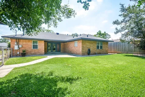 1815 Sea Queen Court Houston TX 77008