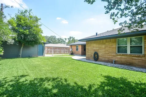 1815 Sea Queen Court Houston TX 77008
