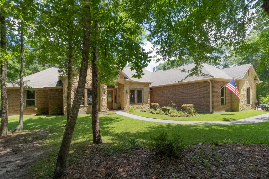 11302 Longmire Creek Court Conroe TX 77304