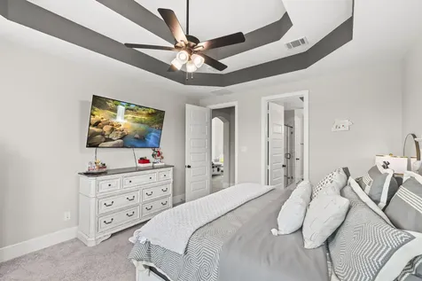 2122 Lierna Drive Texas City TX 77568